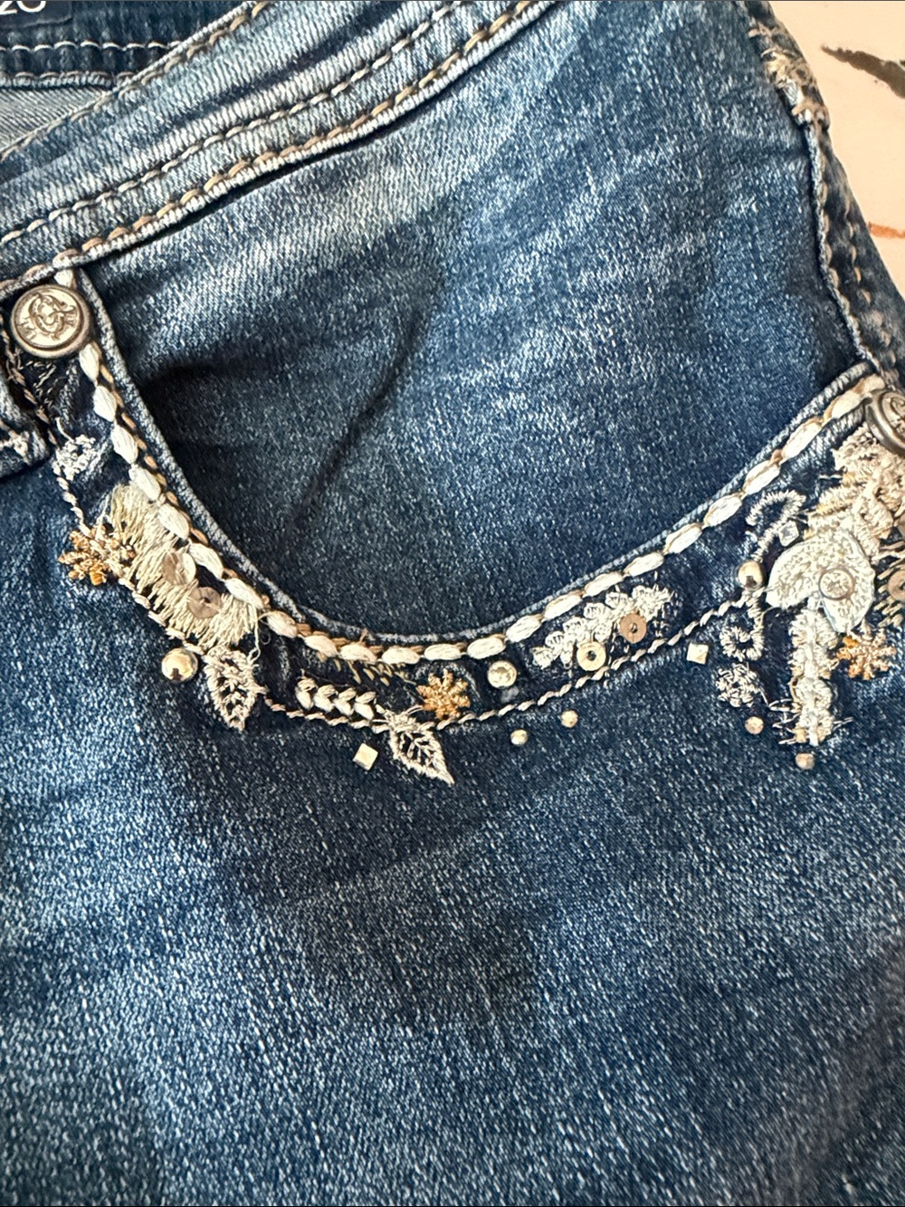Grace in LA Blue Straight Leg Jeans with Embellished Pockets Size 20 - Picture 6 of 10